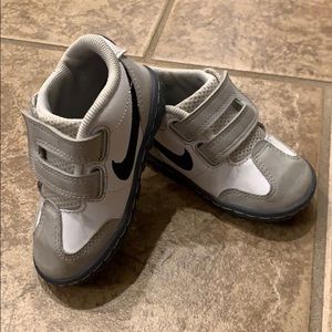 Nike baby first walkers